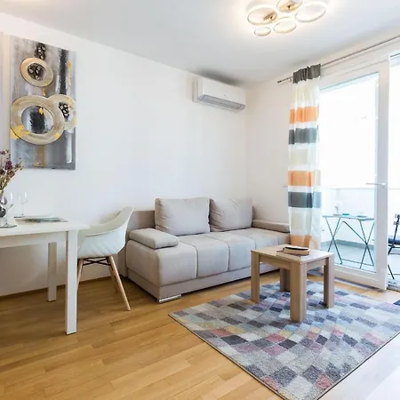 Lejlighed Tanja Modern With Balcony And Parking Garage Zadar