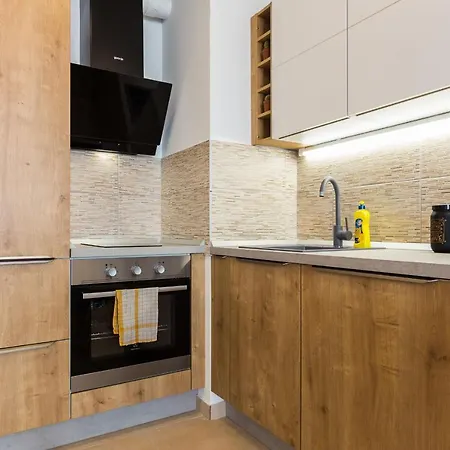 Tanja Modern With Balcony And Parking Garage Lejlighed *
